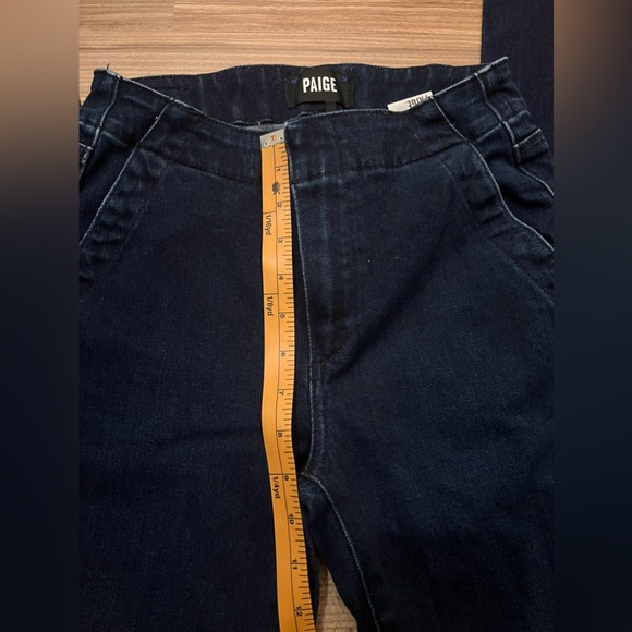 Paige High Rise Manhattan 25 - Picture 2 of 4